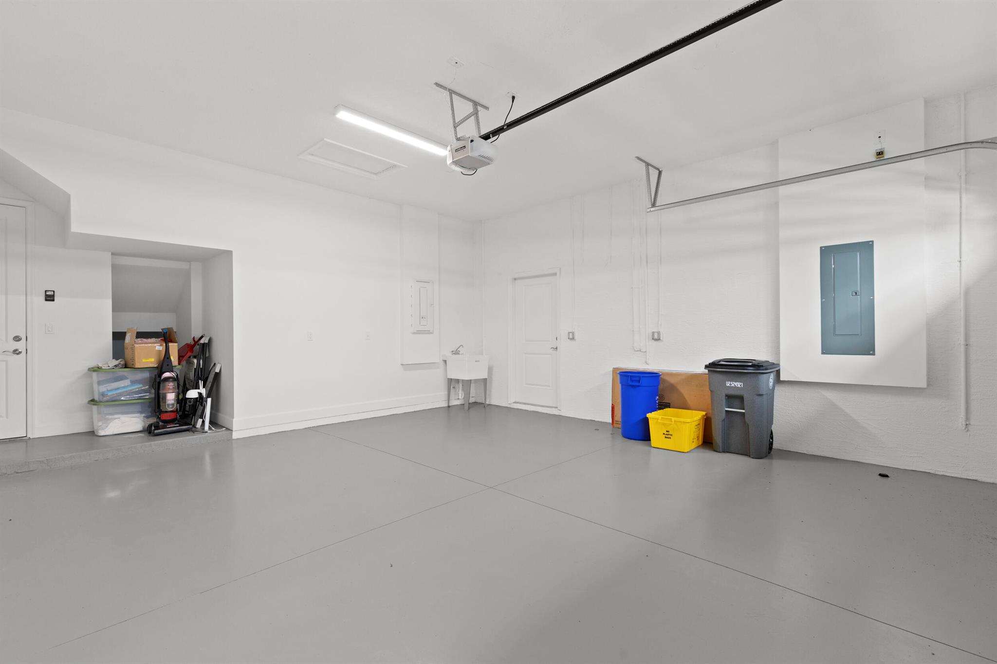 PINES OF WESTLAKE - Residential Lease