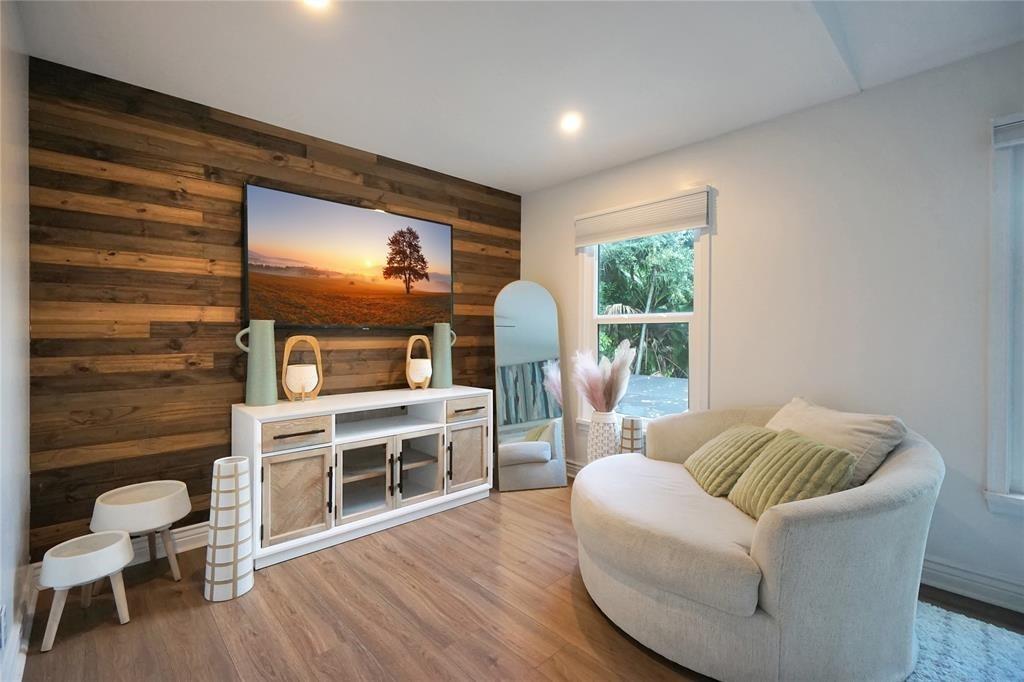 Woodside Estates - Residential Lease
