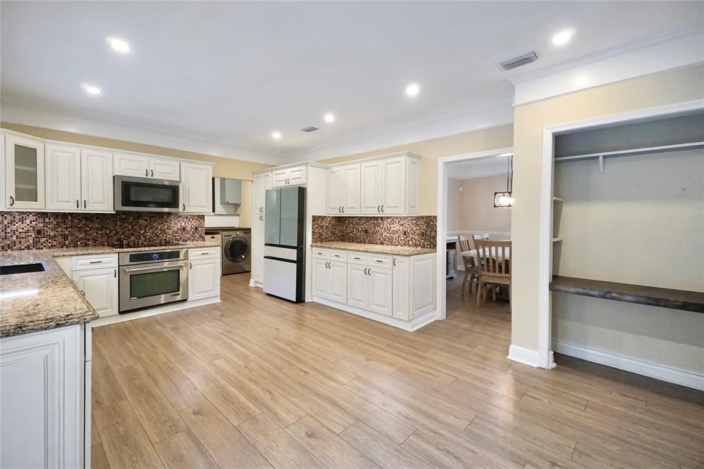 Woodside Estates - Residential Lease