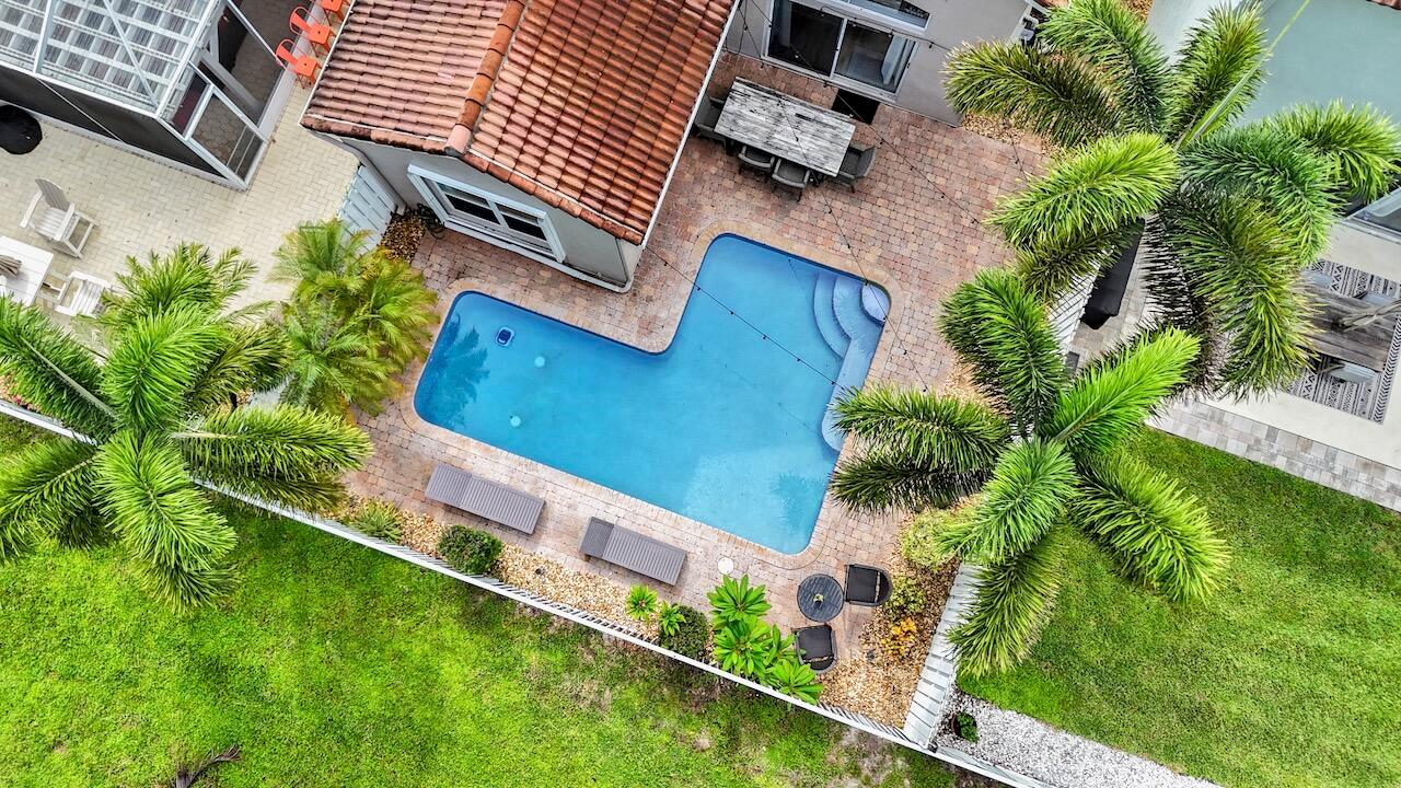6657 Green Island Circle