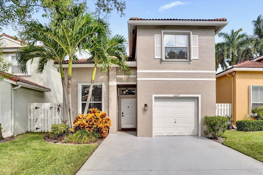 Photo of 6657 Green Island Circle, Lake Worth, FL 33463 (MLS # R11121464)