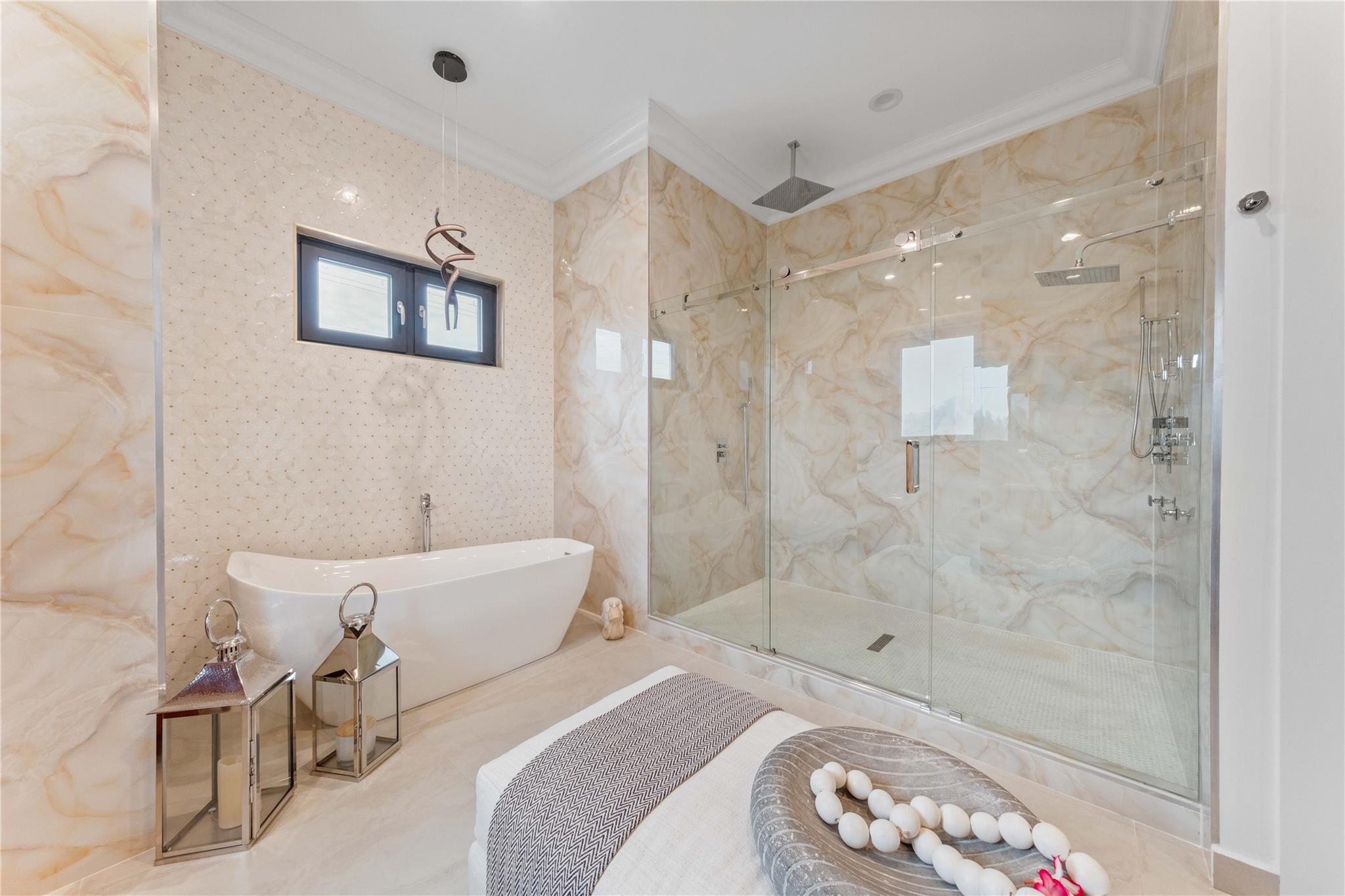 Timeless Paradise, Rum Point - Residential