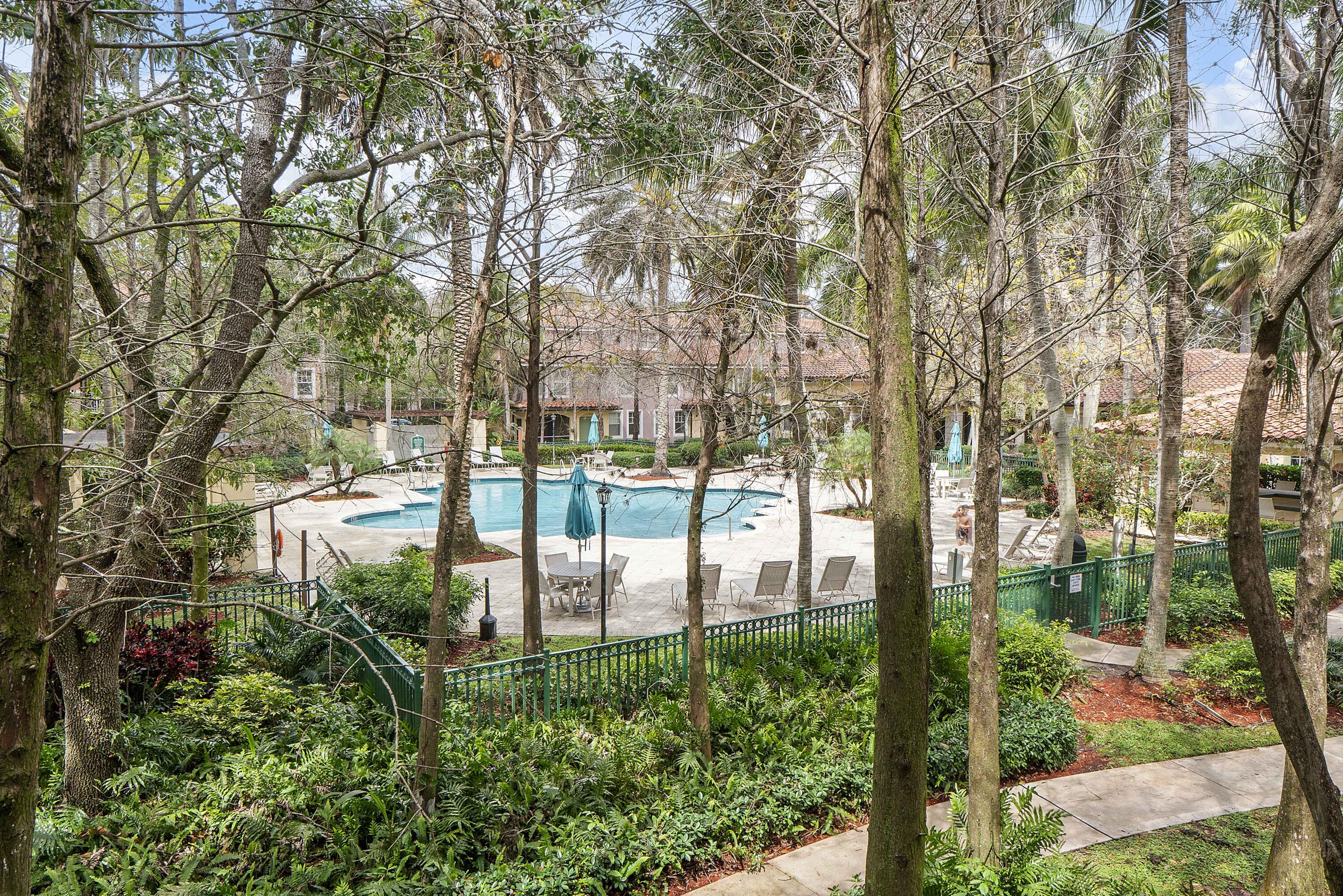 CYPRESS POINTE AT CORAL SPRINGS - Residential