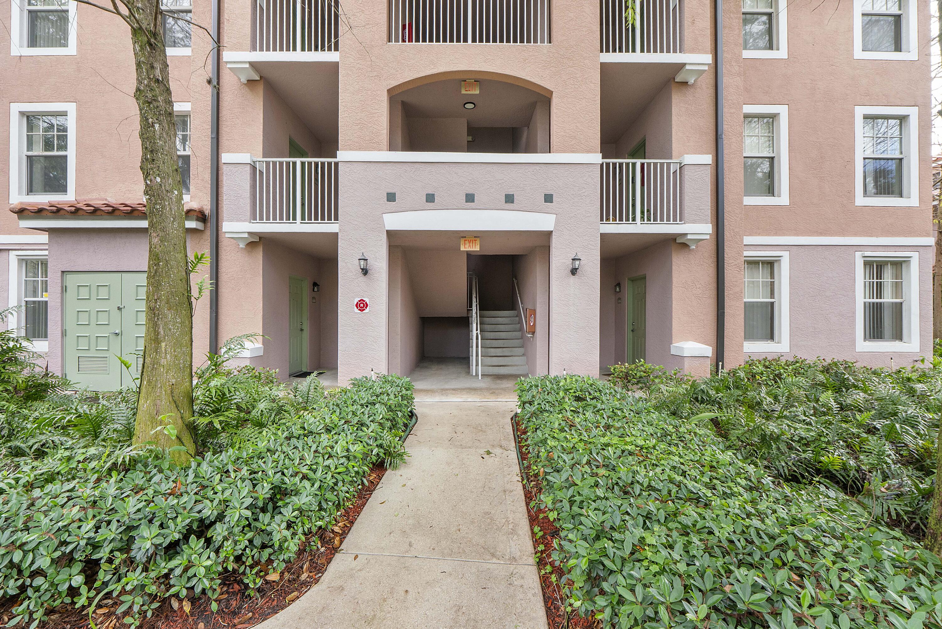 CYPRESS POINTE AT CORAL SPRINGS - Residential