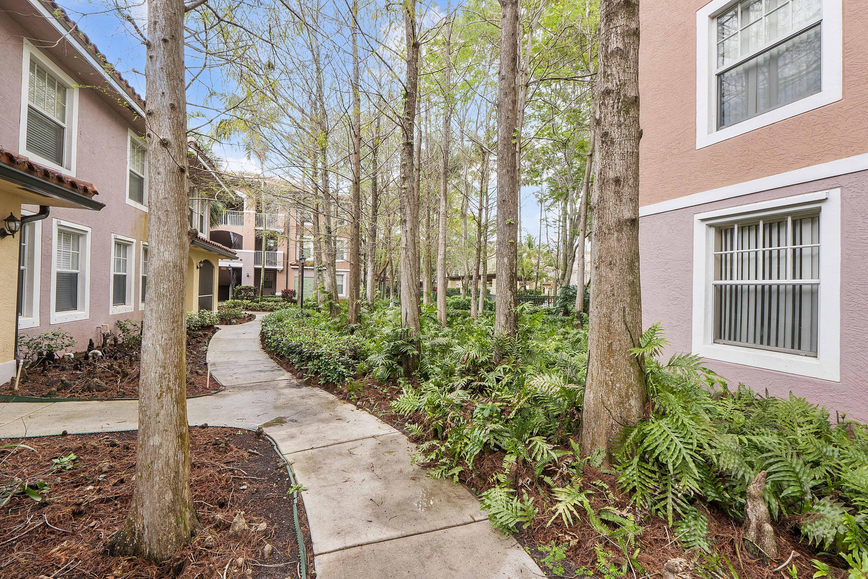 CYPRESS POINTE AT CORAL SPRINGS - Residential