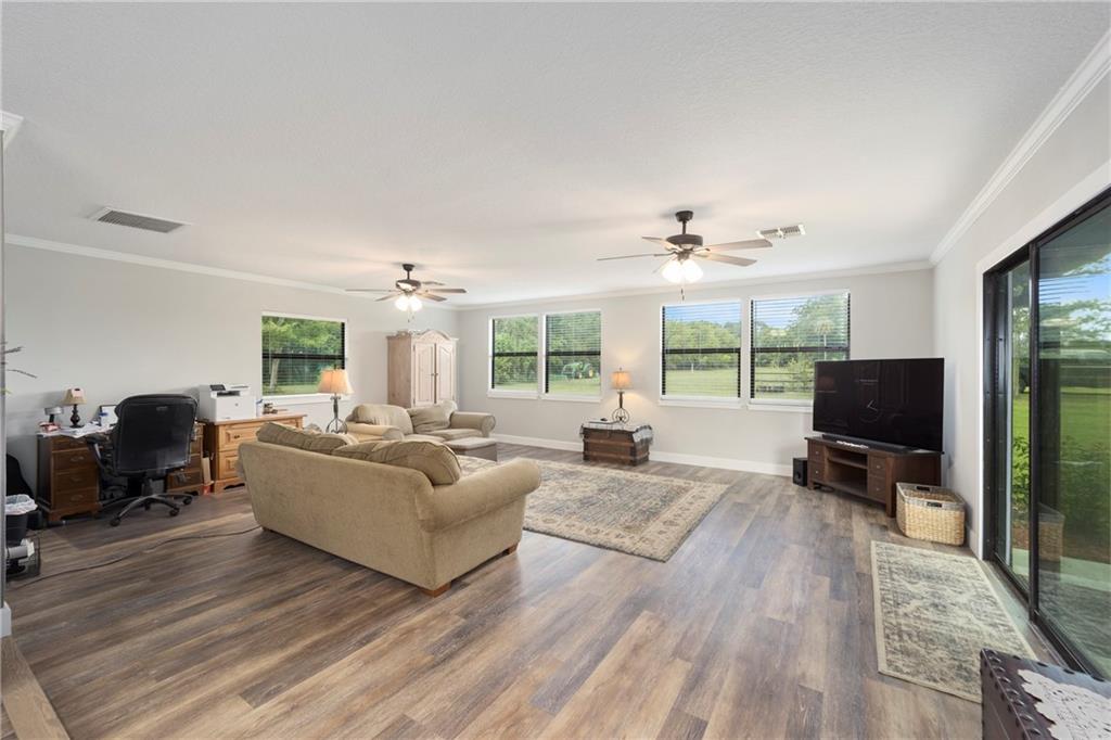 AGRICULTURAL FARMING AREA - Residential