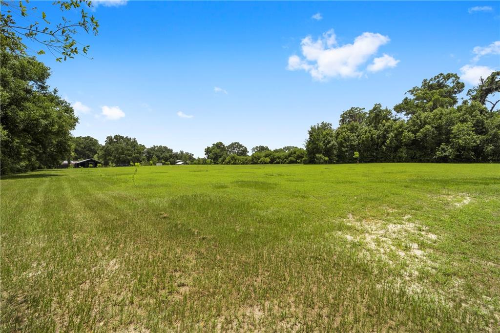 AGRICULTURAL FARMING AREA - Residential