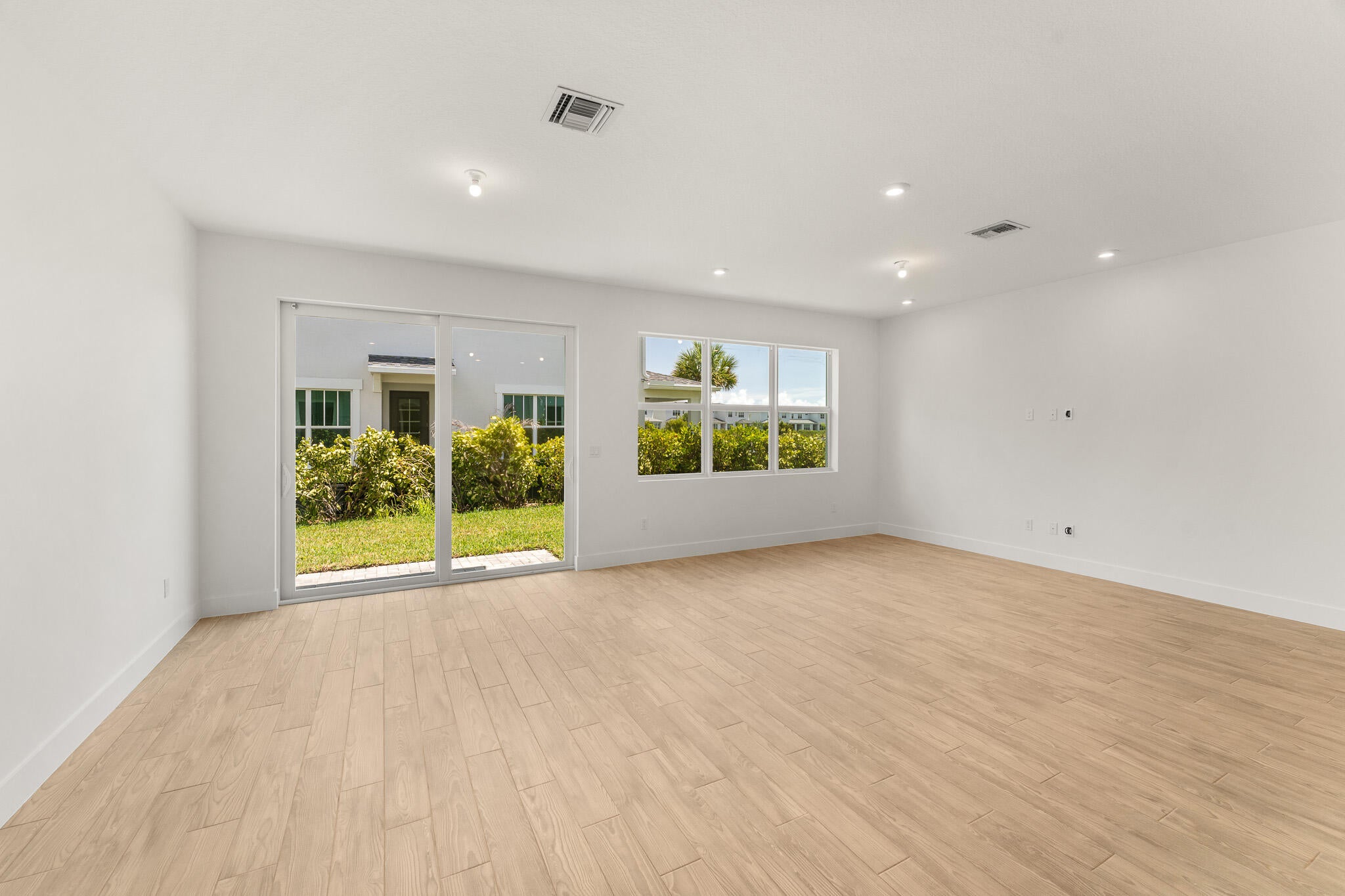 3616 NW Solange Court