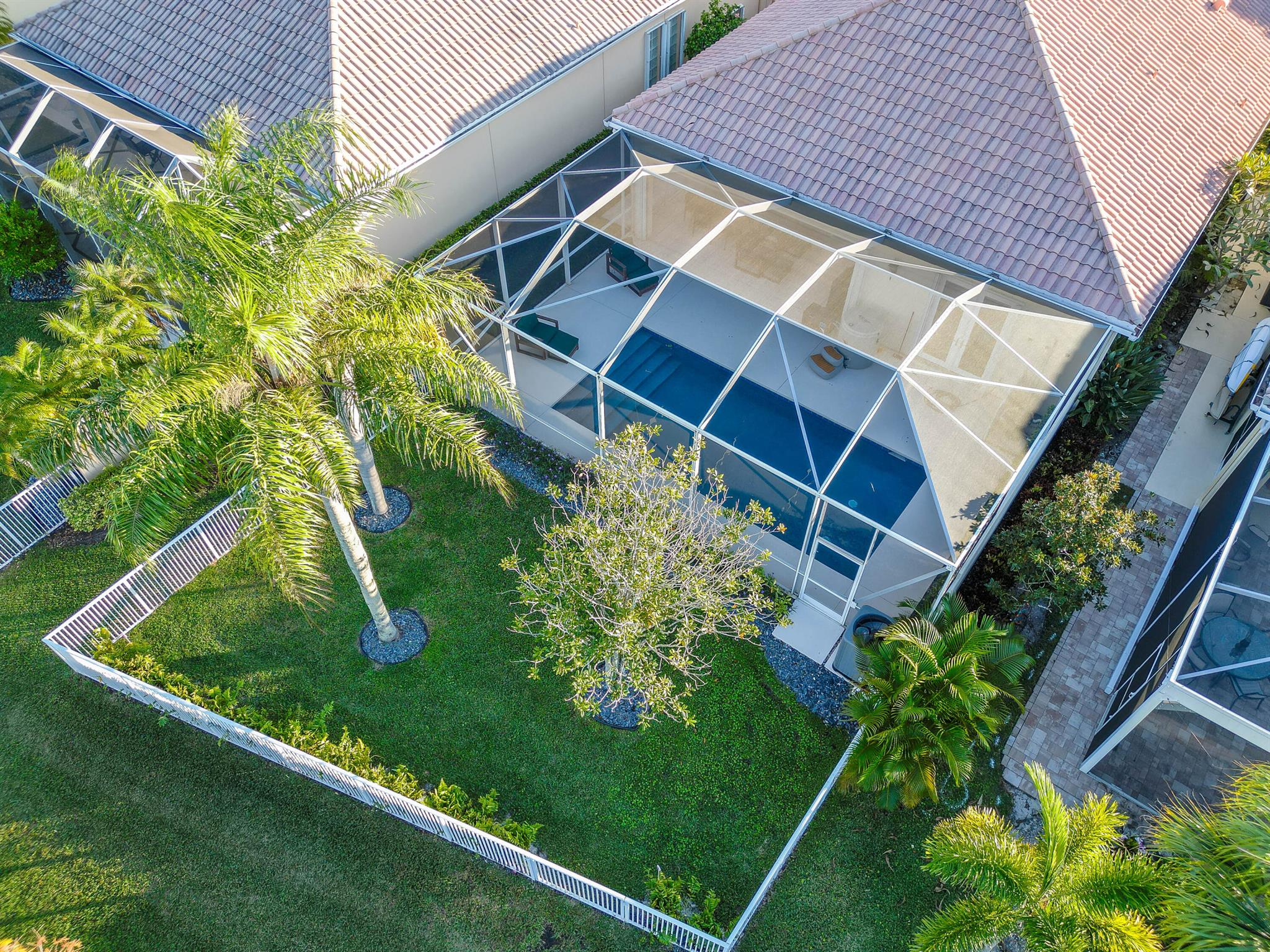 VILLAGEWALK OF WELLINGTON - Residential Lease