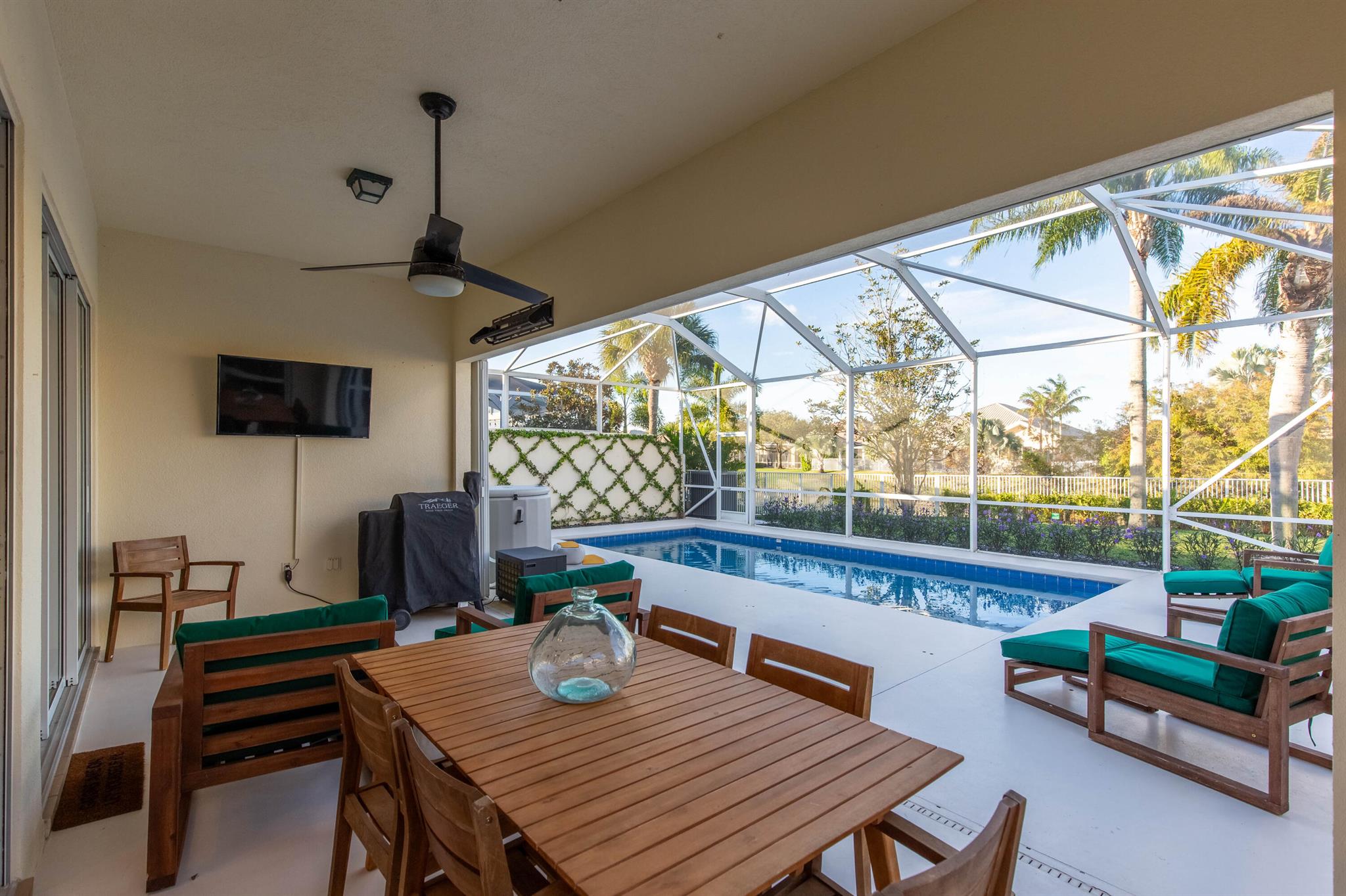 VILLAGEWALK OF WELLINGTON - Residential Lease