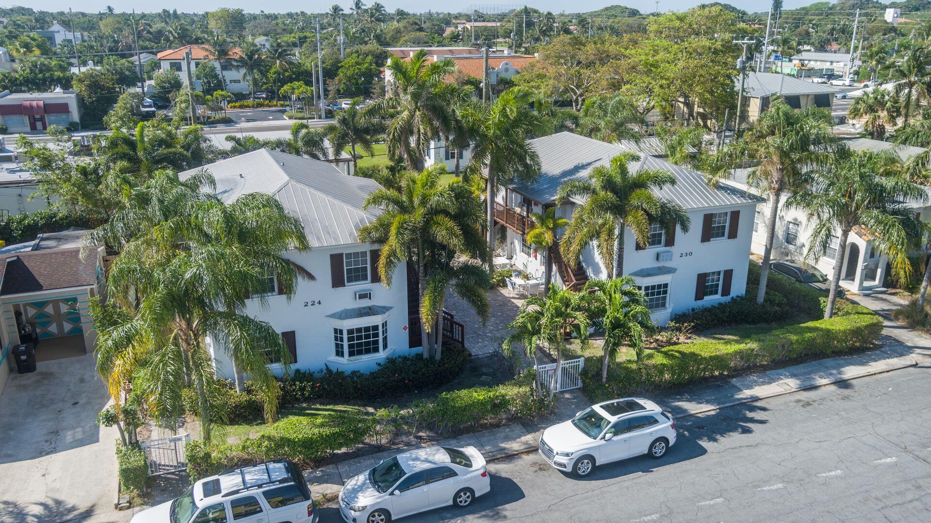 ESTATES OF SOUTH PALM BEACH - Residential