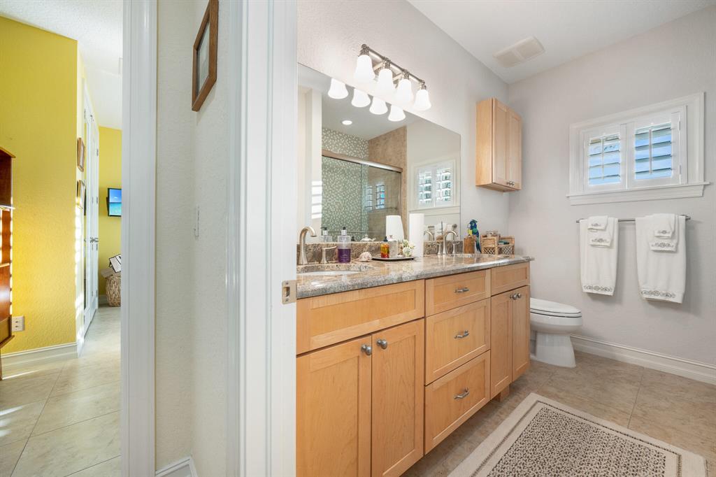 LIGHTHOUSE POINT - Residential