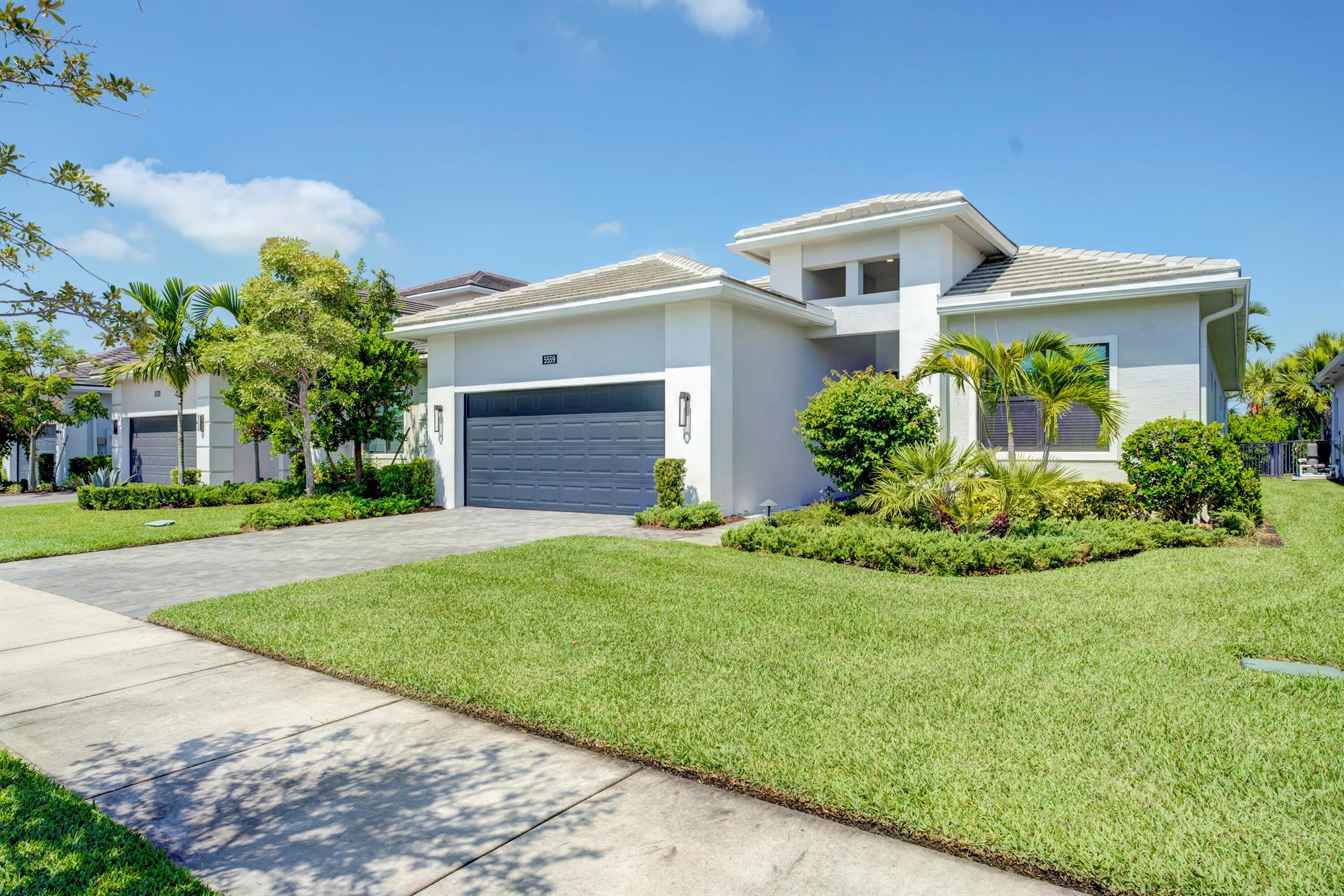 5559 Captiva Lane