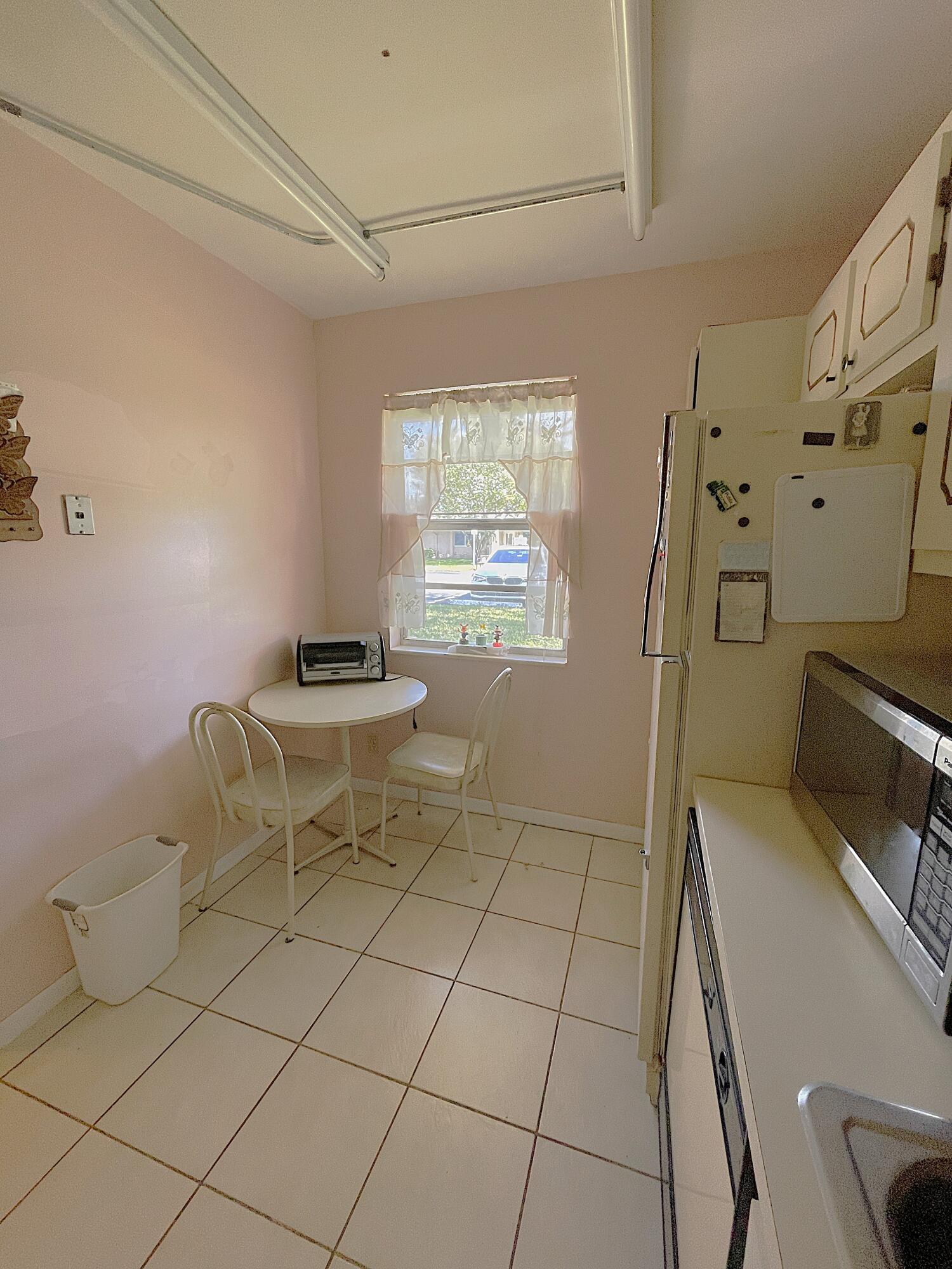 229 Lake Meryl Drive