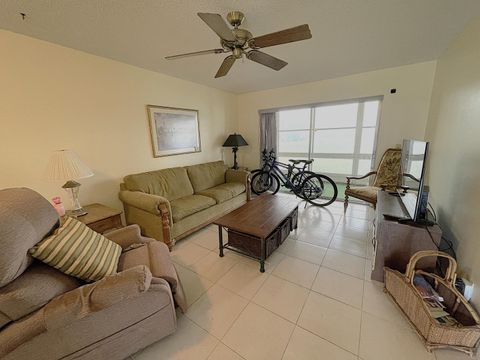 229 Lake Meryl Drive West Palm Beach FL 33411