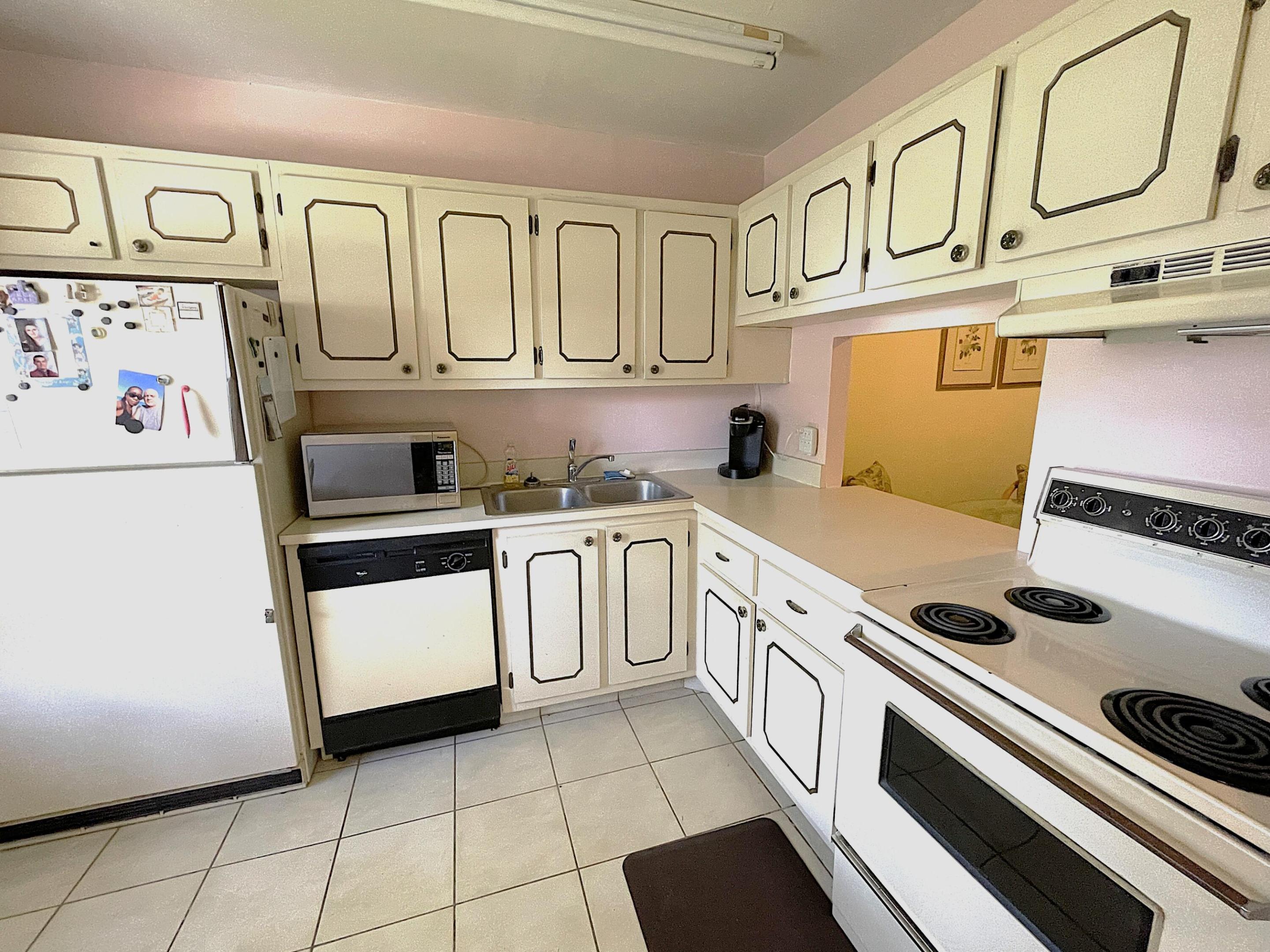 229 Lake Meryl Drive