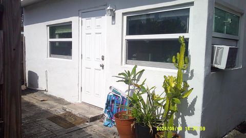412 Macy Street Back House West Palm Beach FL 33405
