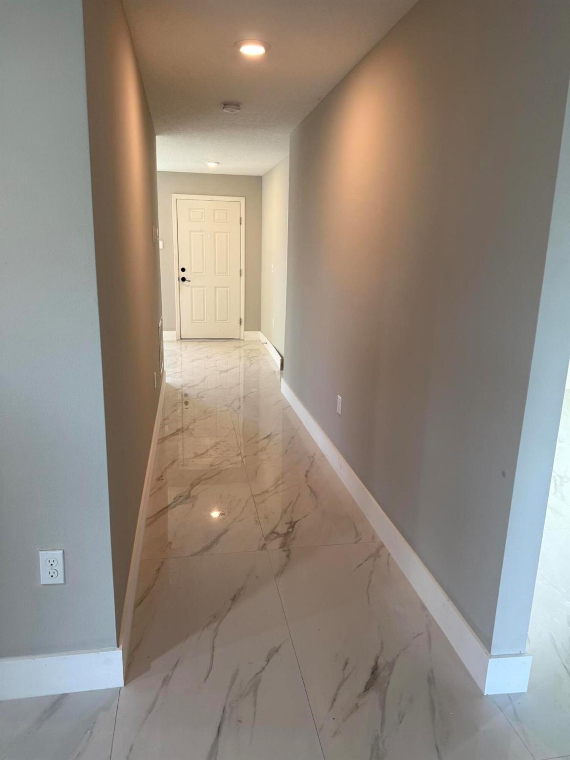 PORT ST LUCIE SECTION 17 - Residential Lease