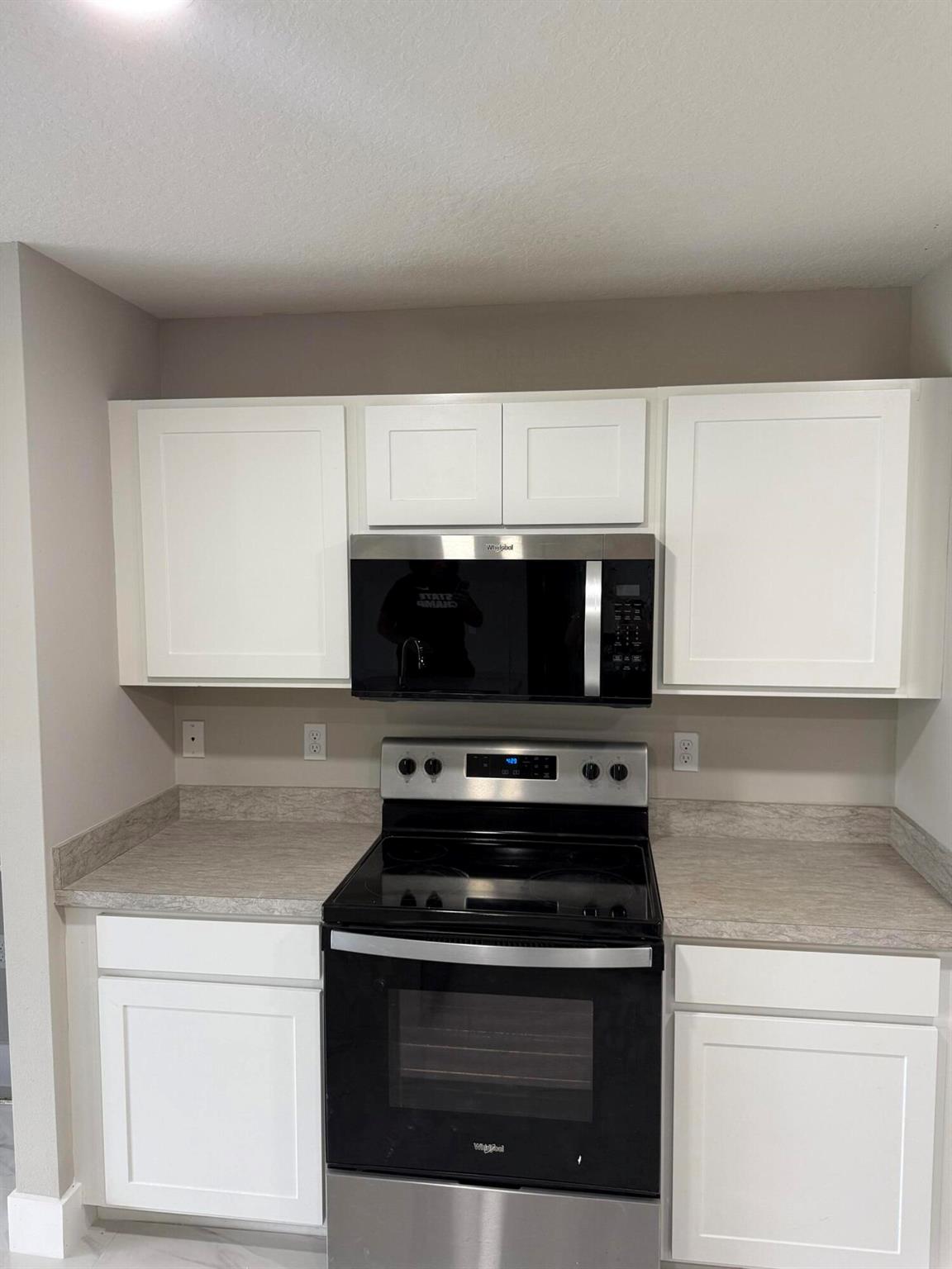 PORT ST LUCIE SECTION 17 - Residential Lease