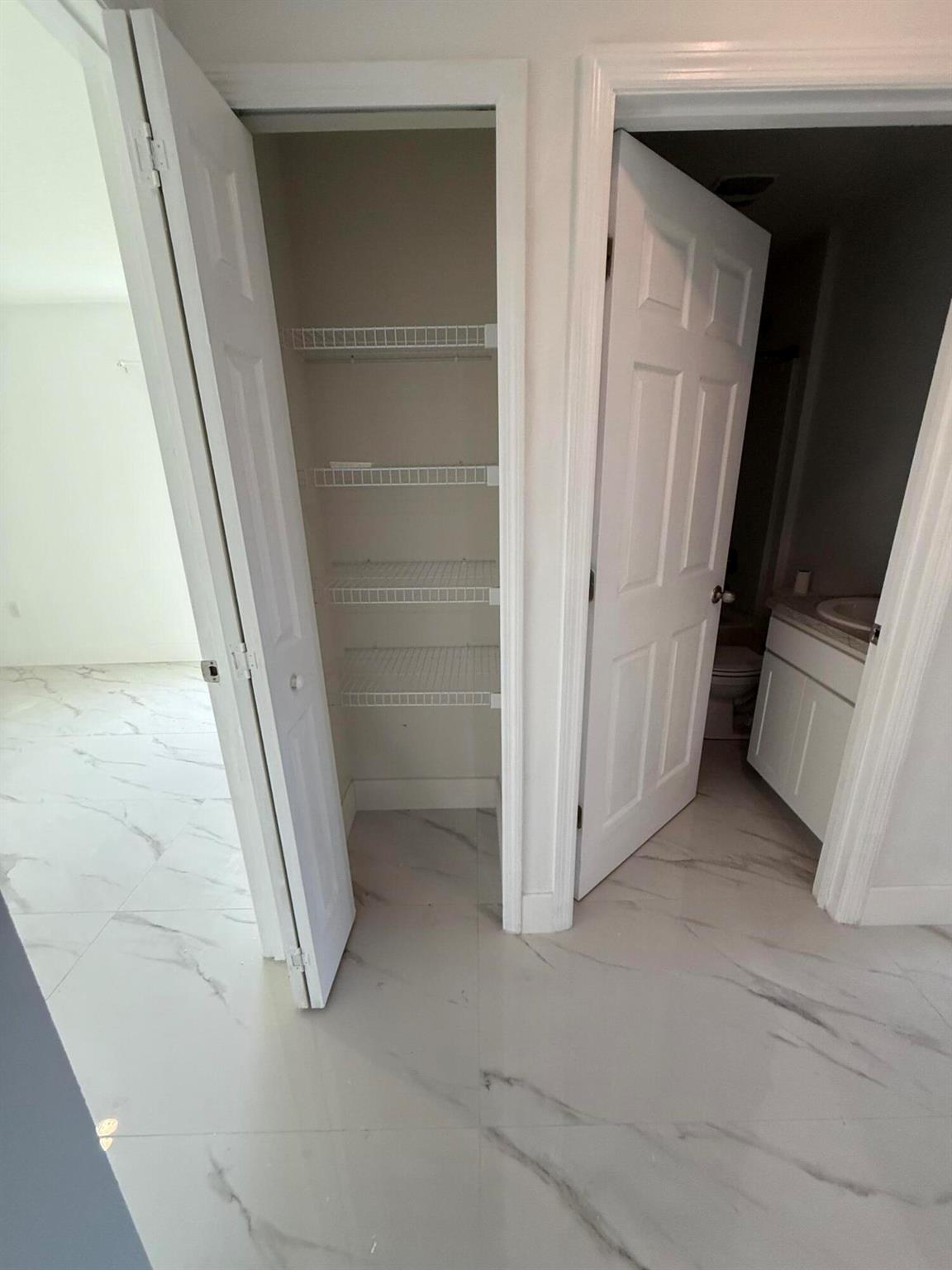 PORT ST LUCIE SECTION 17 - Residential Lease