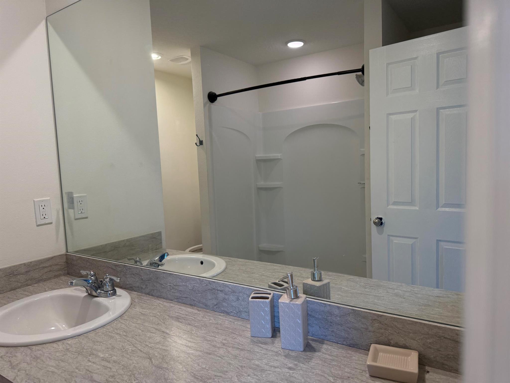 PORT ST LUCIE SECTION 17 - Residential Lease