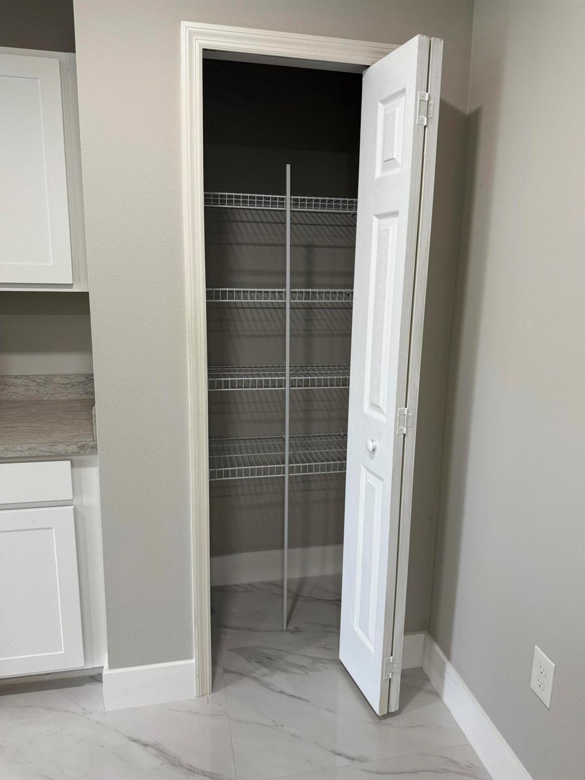 PORT ST LUCIE SECTION 17 - Residential Lease