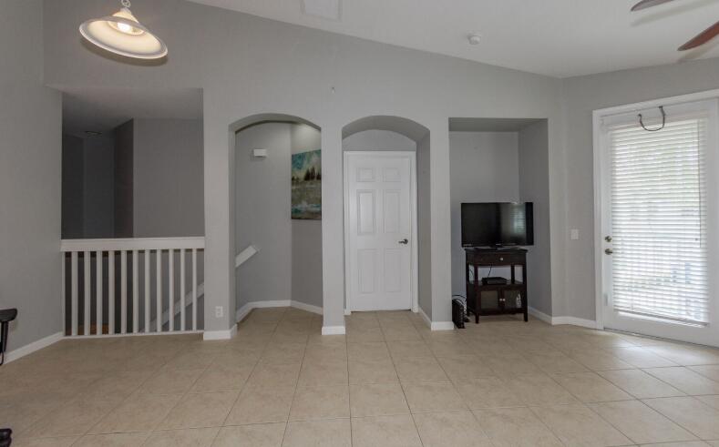 3019 Laurel Ridge Circle