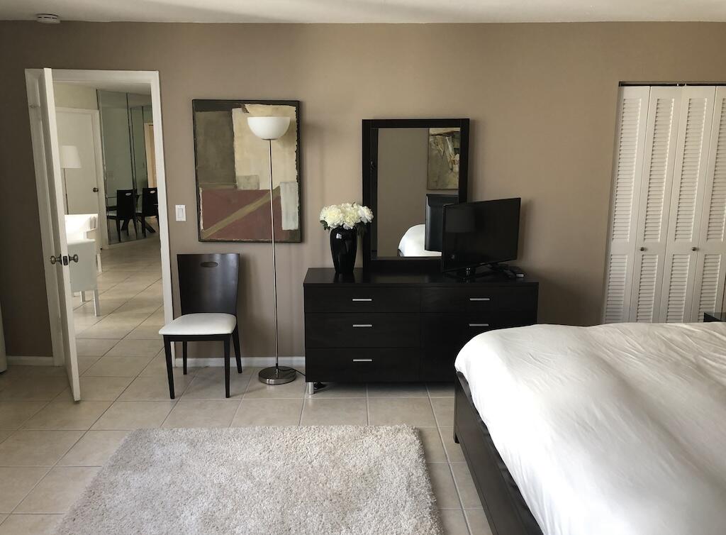 PHOENIX TOWERS CONDO - Residential Lease