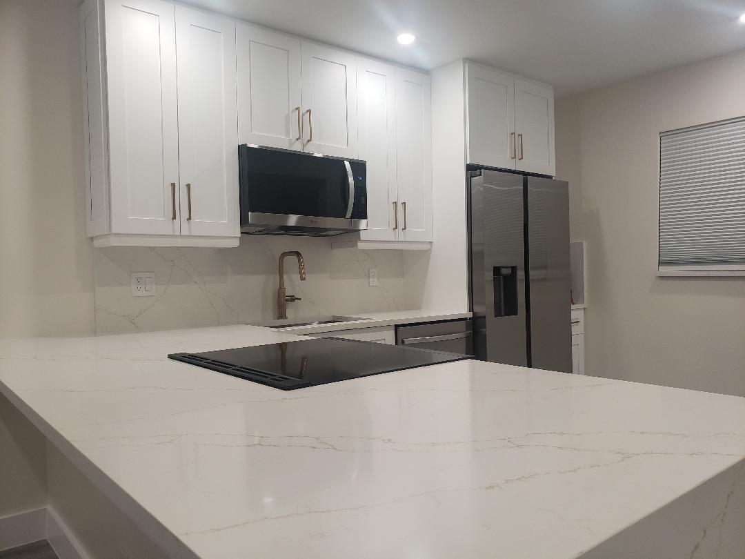 Lago Del Rey Condo 01-12 - Residential Lease