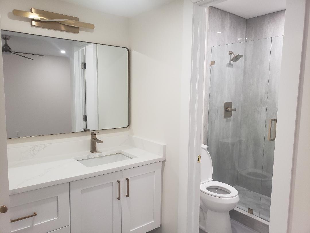 Lago Del Rey Condo 01-12 - Residential Lease