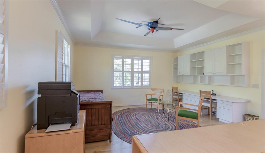 ROYAL PALM YACHT & COUNTR - Residential