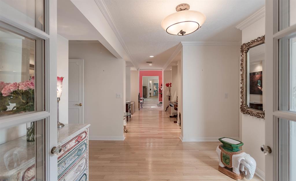 ROYAL PALM YACHT & COUNTR - Residential