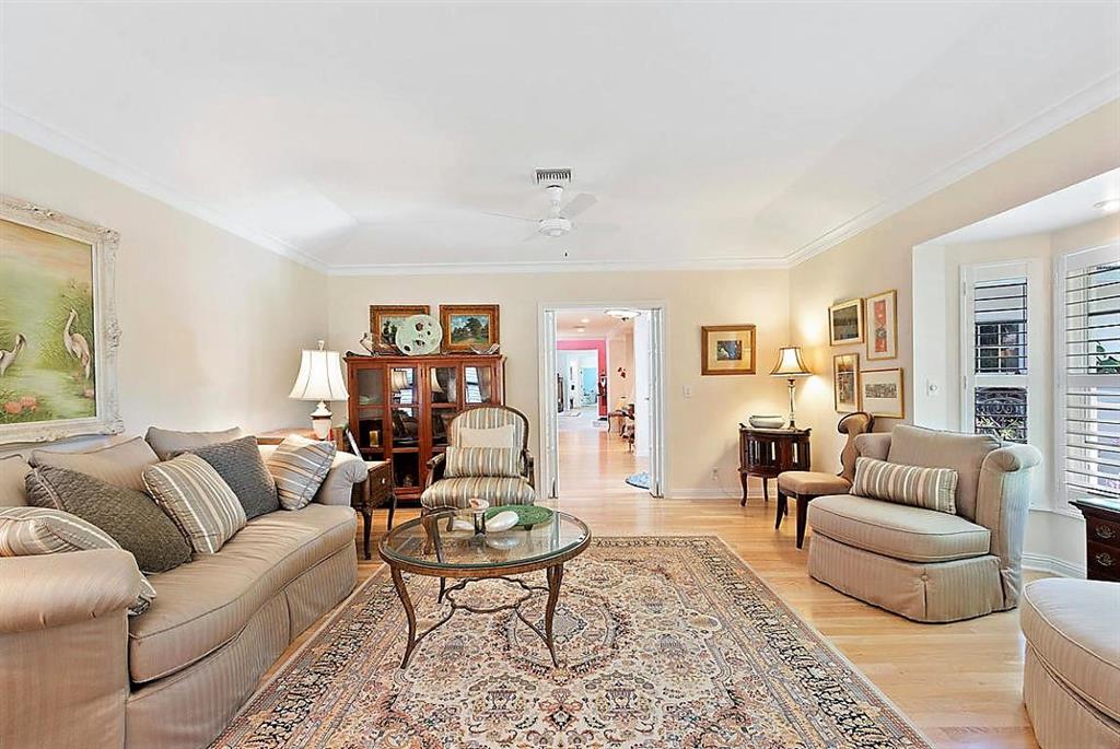 ROYAL PALM YACHT & COUNTR - Residential