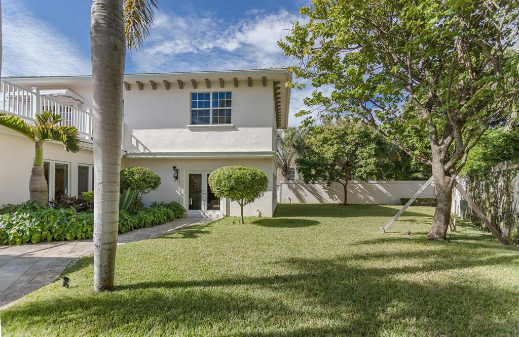 ROYAL PALM YACHT & COUNTR - Residential