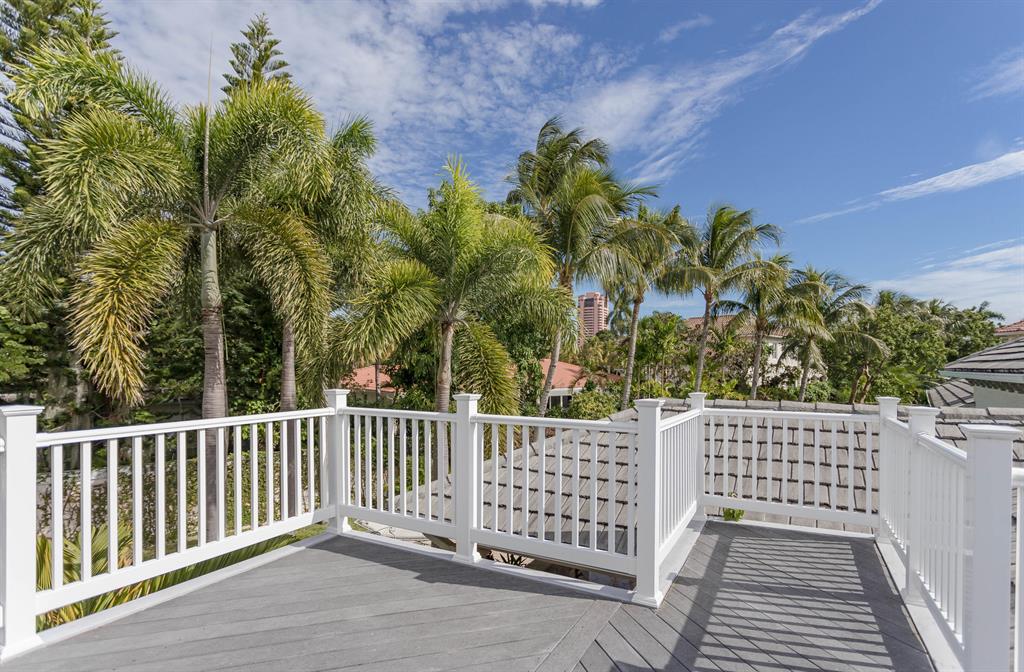 ROYAL PALM YACHT & COUNTR - Residential