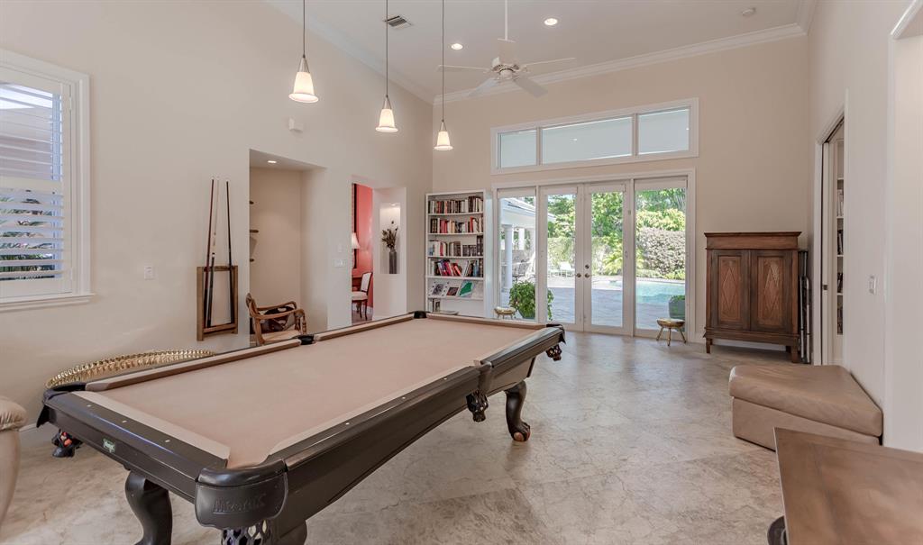 ROYAL PALM YACHT & COUNTR - Residential