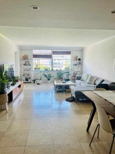 STUART HOUSE CONDO - Residential Lease