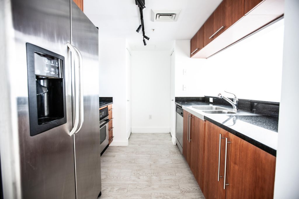 Photo of 610 W Las Olas Boulevard #711n, Fort Lauderdale, FL 33312 (MLS # B26009104)