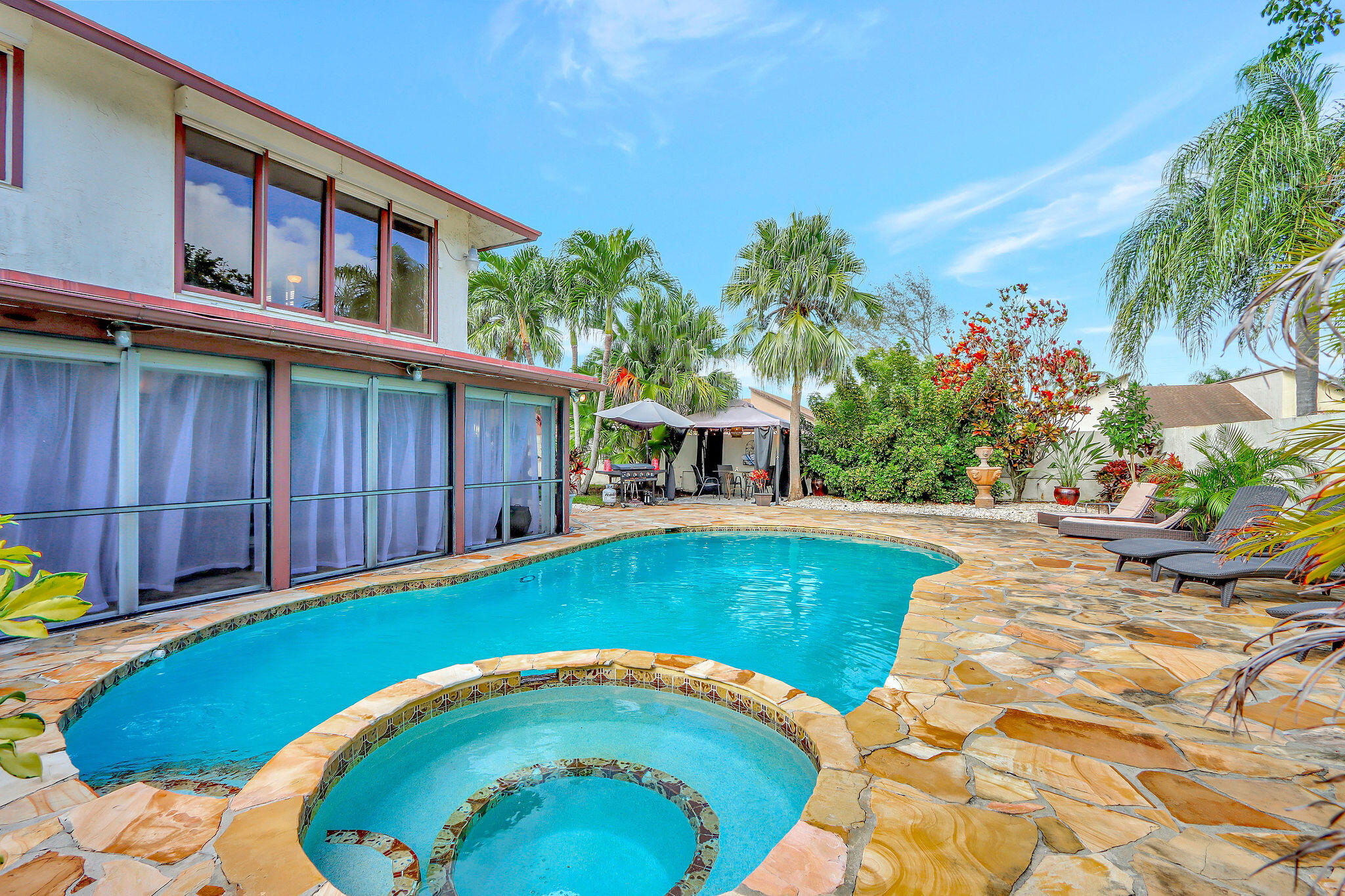 HOMEWOOD LAKES SEC D - Residential