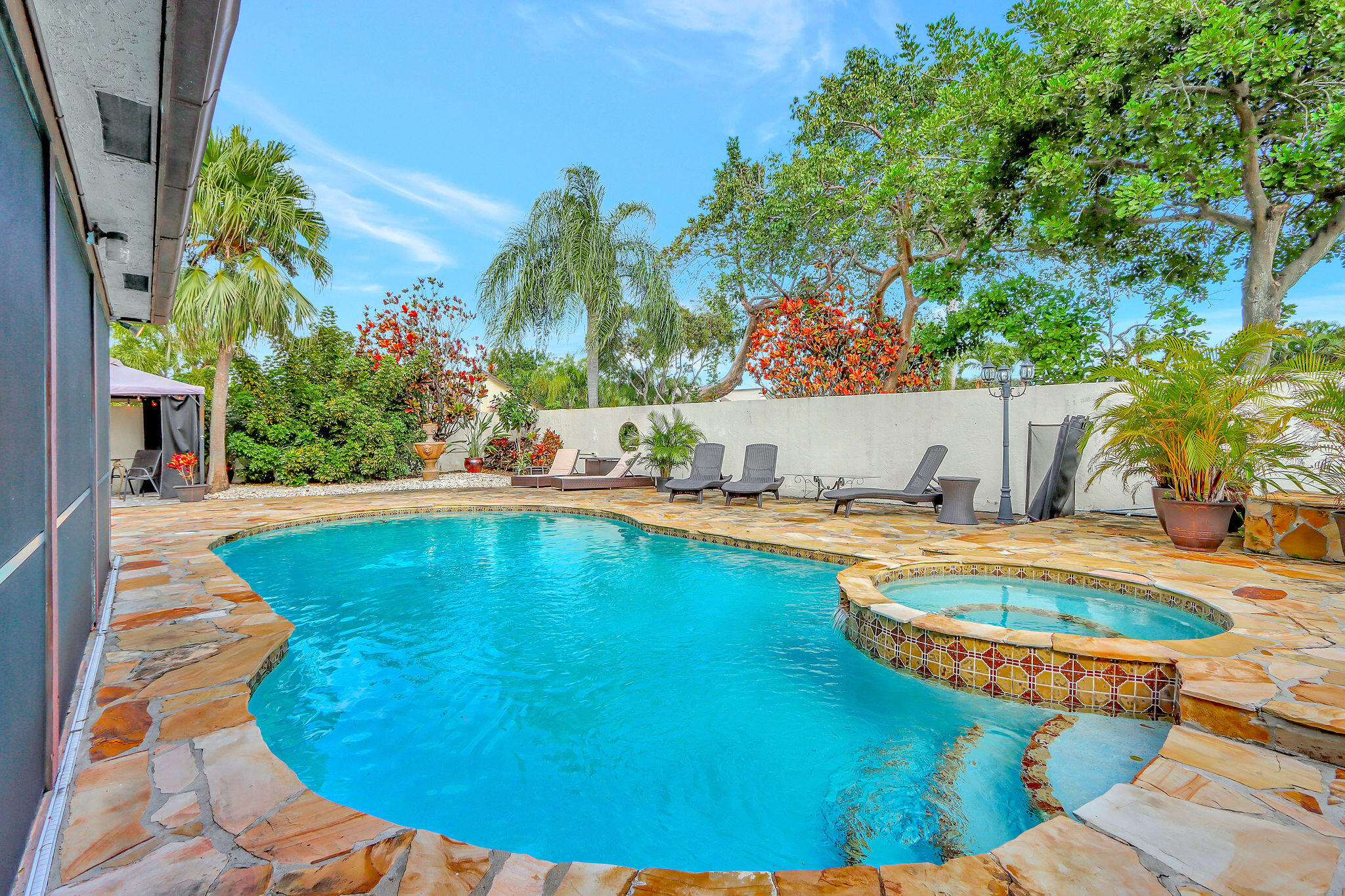 HOMEWOOD LAKES SEC D - Residential