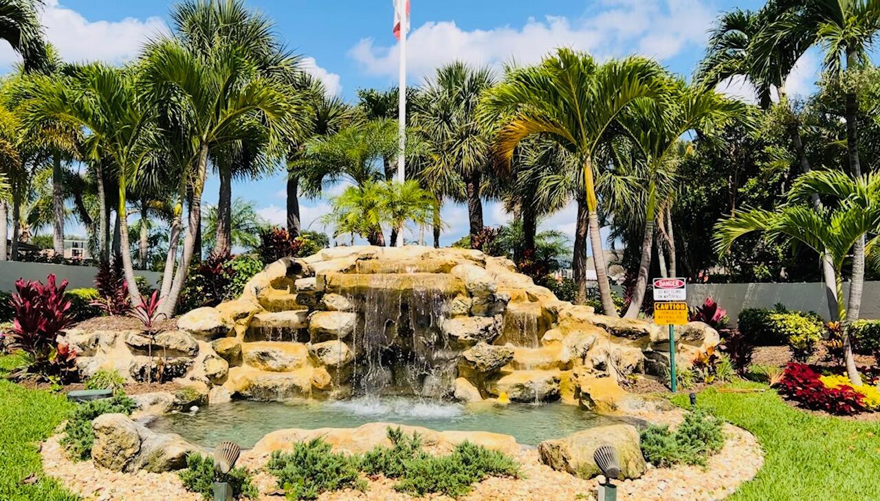 HOMEWOOD LAKES SEC D - Residential