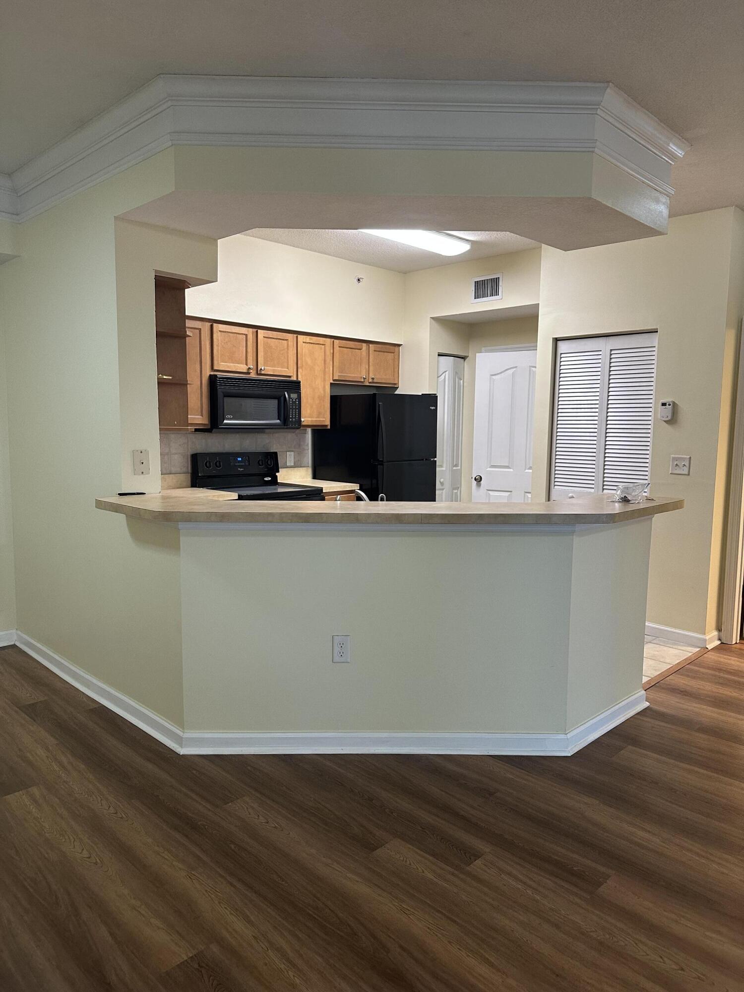 MEZZANO - Residential Lease