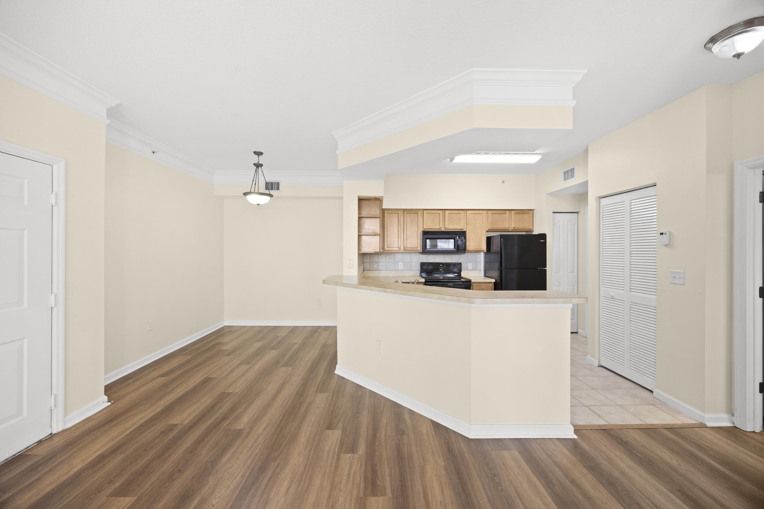 MEZZANO - Residential Lease