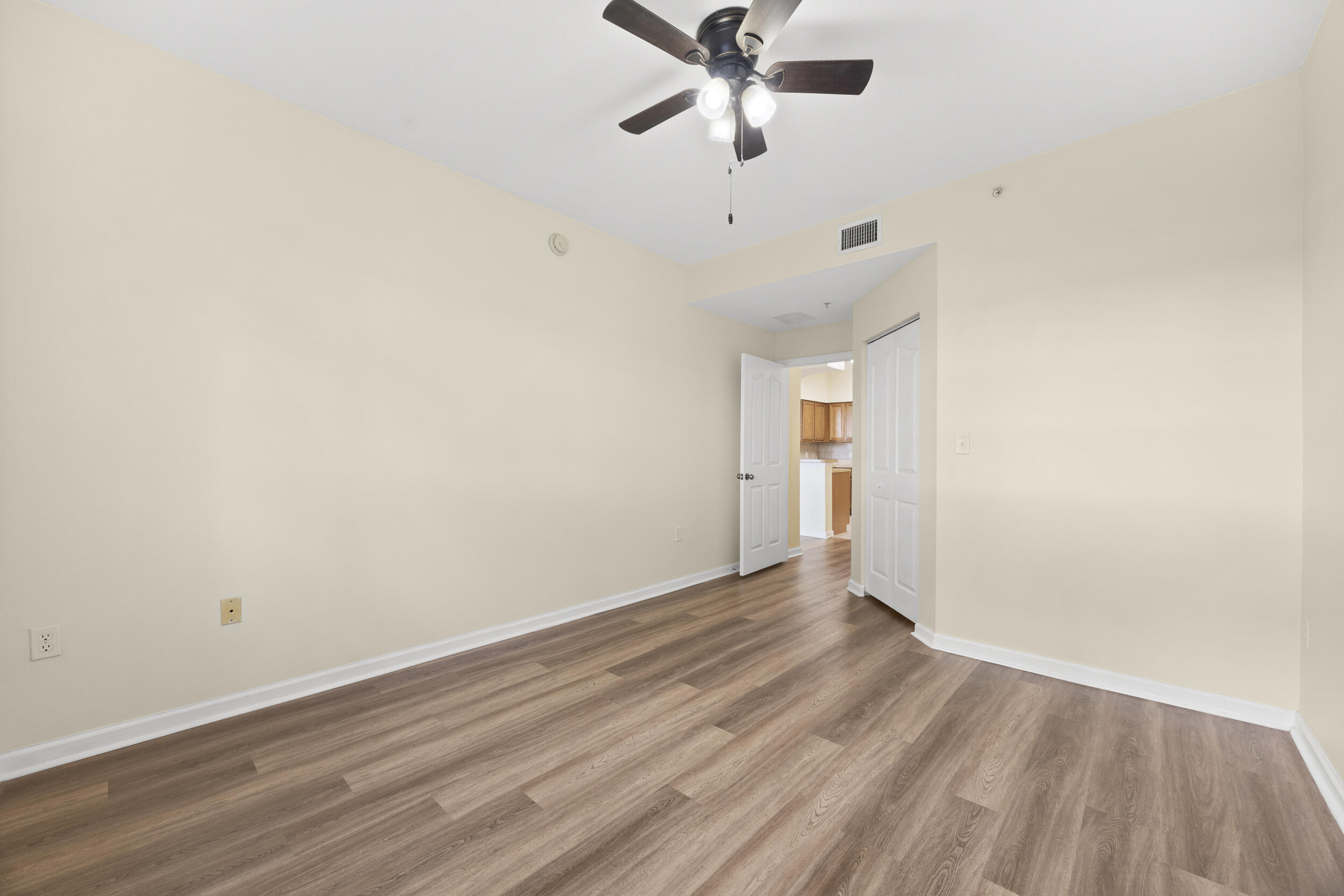 MEZZANO - Residential Lease