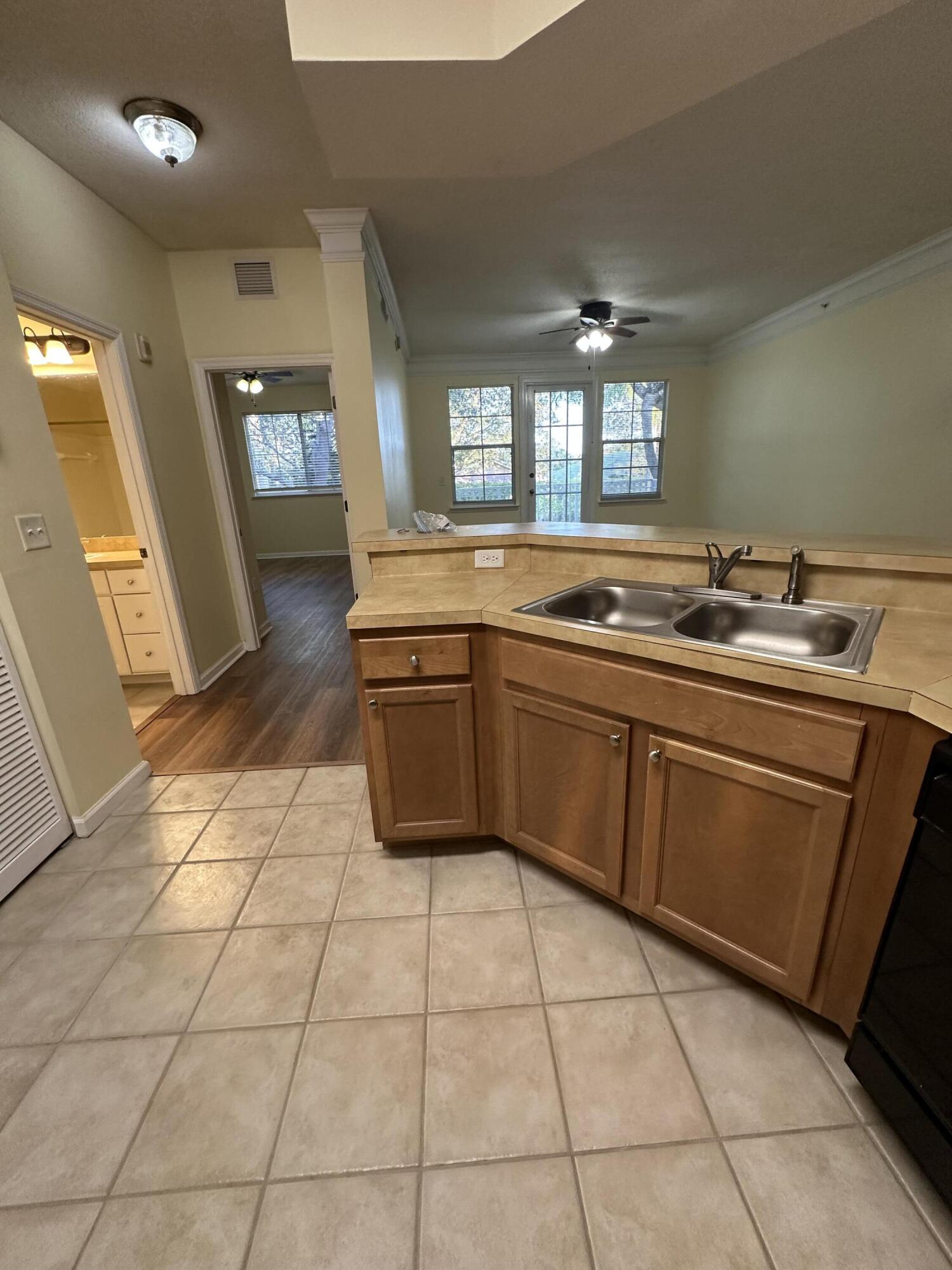 MEZZANO - Residential Lease