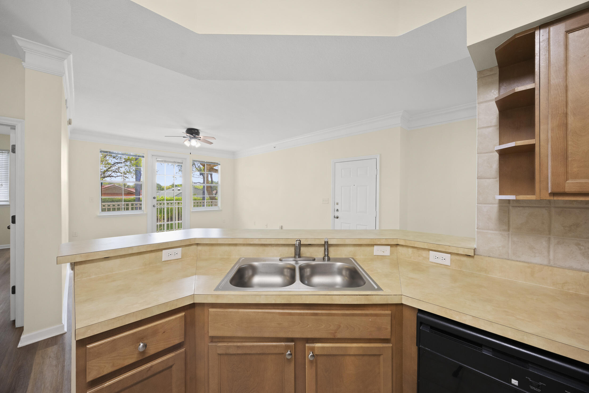 MEZZANO - Residential Lease