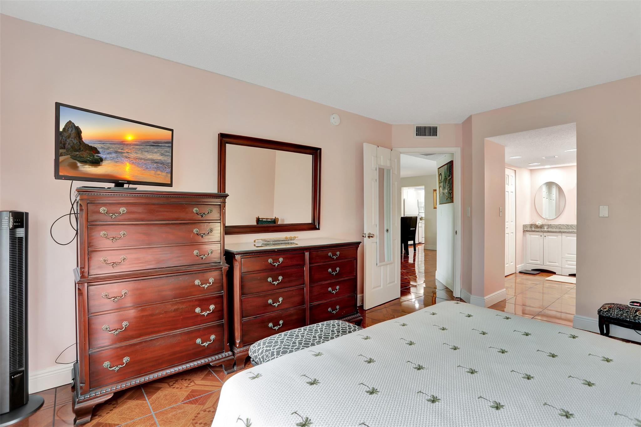 WYNMOOR VILLAGE - Residential