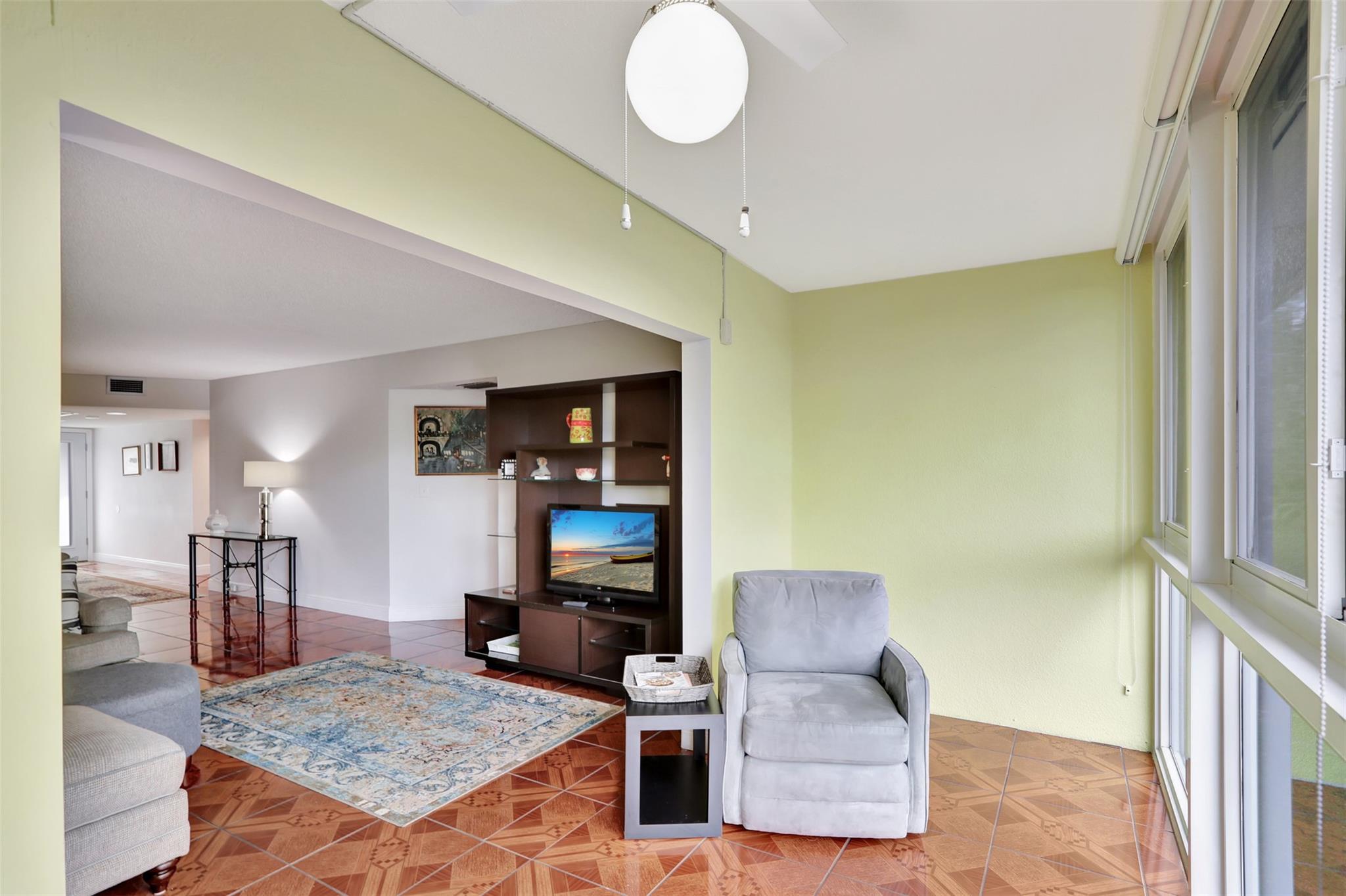WYNMOOR VILLAGE - Residential