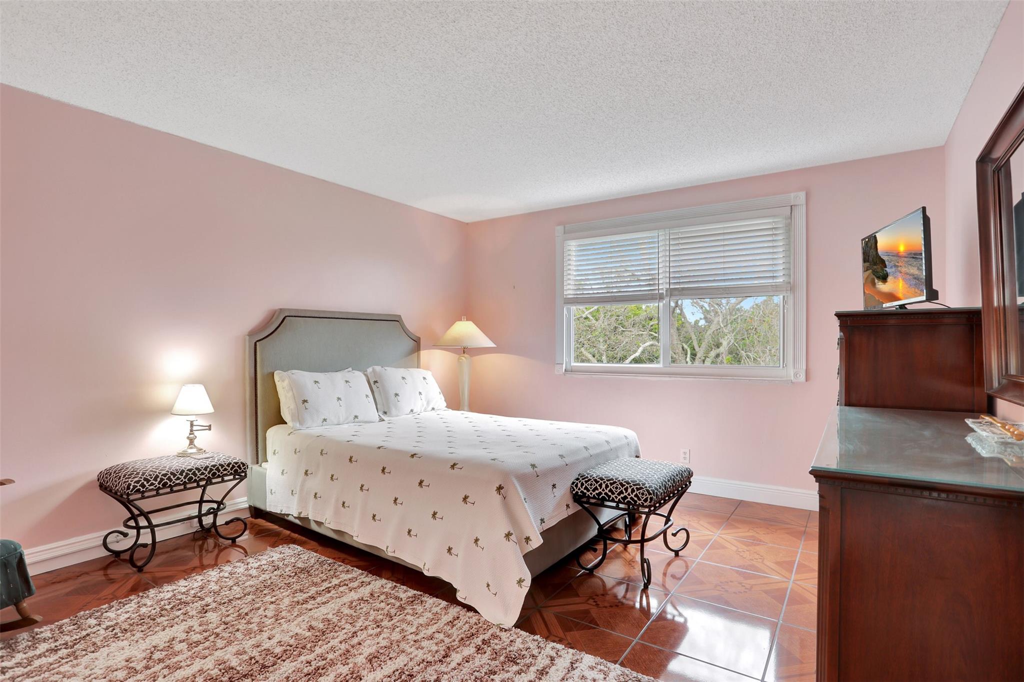 WYNMOOR VILLAGE - Residential