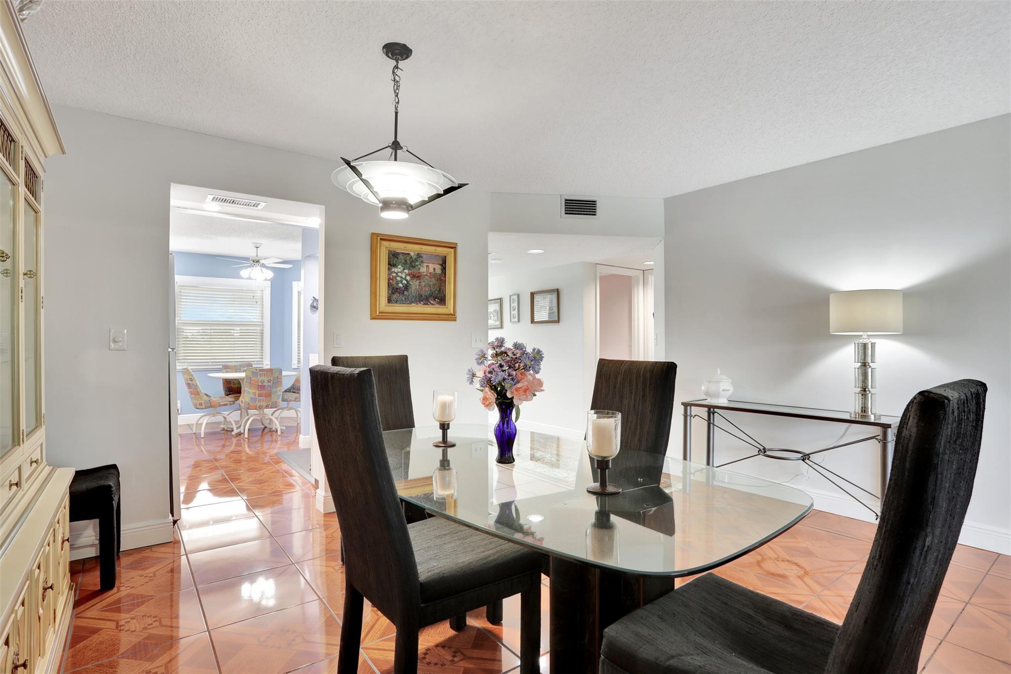 WYNMOOR VILLAGE - Residential